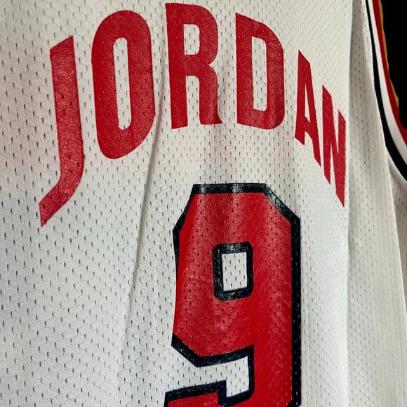 Michael Jordan USA Basketball jersey - Picture 5 of 5